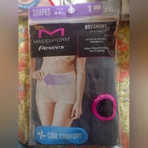 Maidenform Flexes Boys Short Shapers 2Xl